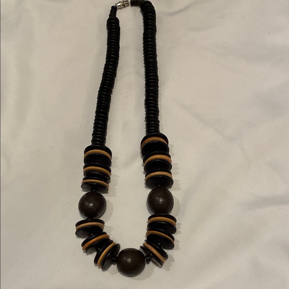 Chic Black and Brown Beaded Necklace